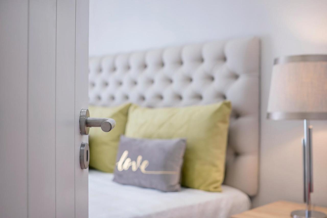 Brand New Downtown Apartment ลิสบอน ภายนอก รูปภาพ